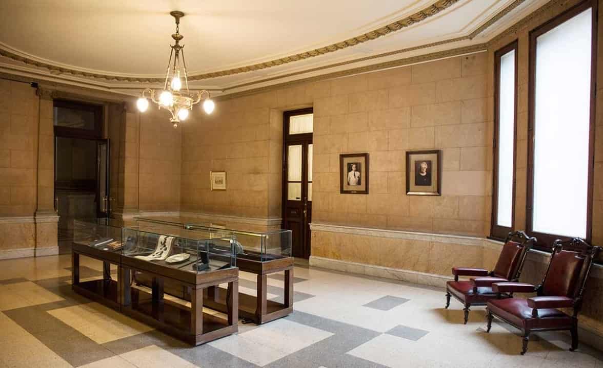 biblioteca_universidad_derecho_uba